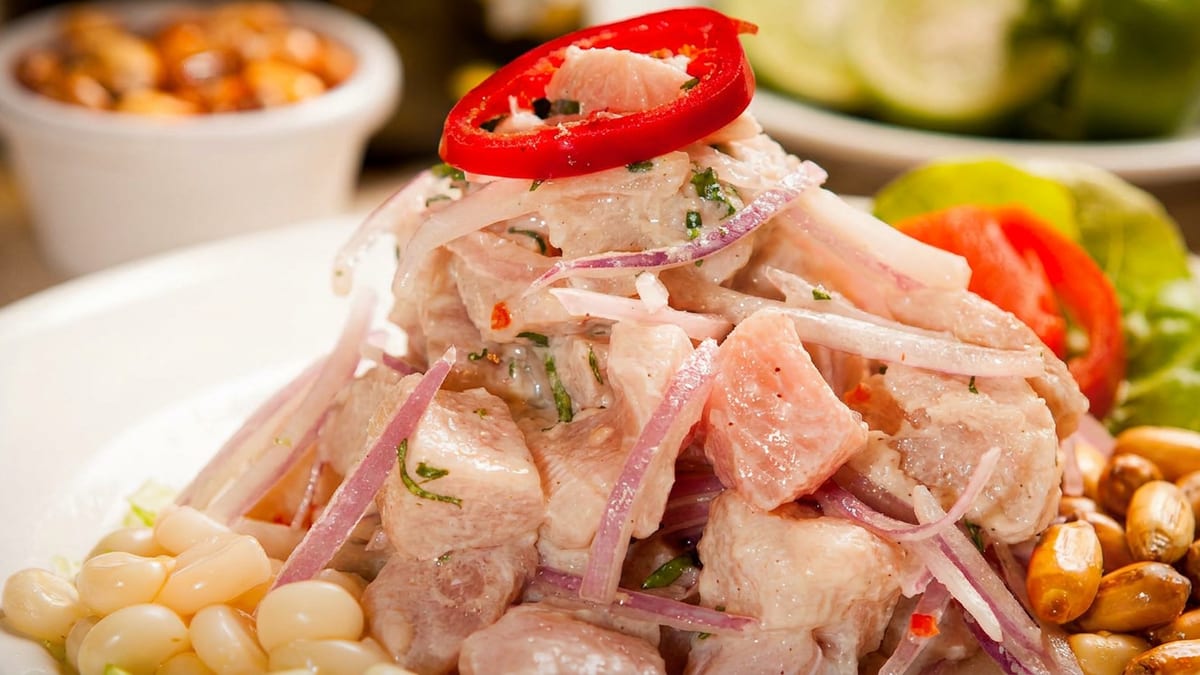 Where Peruvian food meets live music